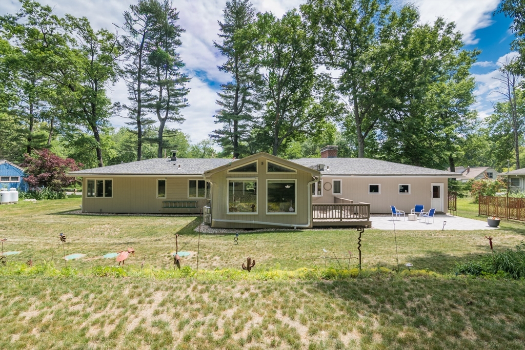 669 Westhampton Rd Property Photo 37