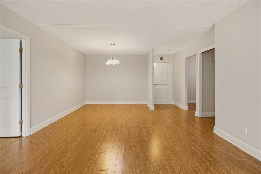 1500 Worcester Rd # 405 Property Photo 4