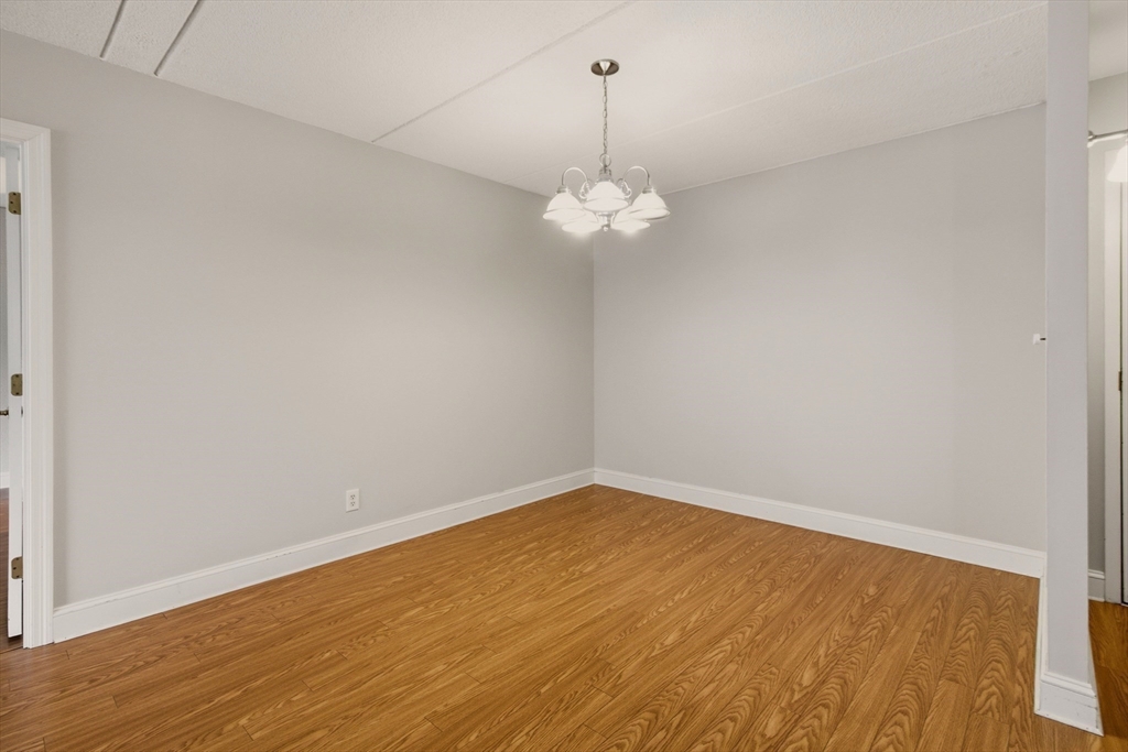 1500 Worcester Rd # 405 Property Photo 7