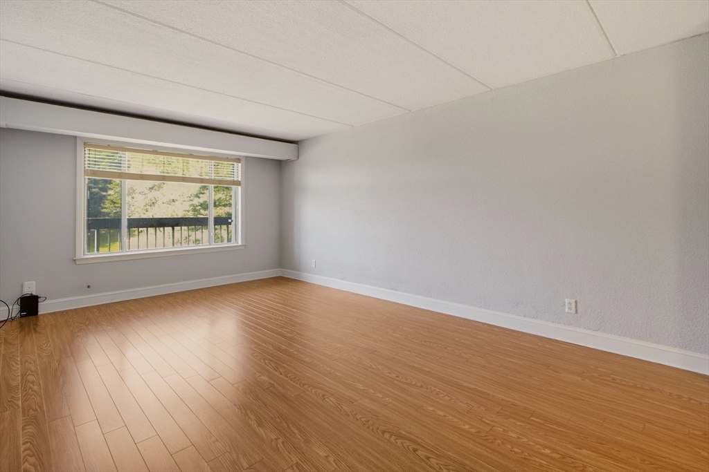 1500 Worcester Rd # 405 Property Photo 11