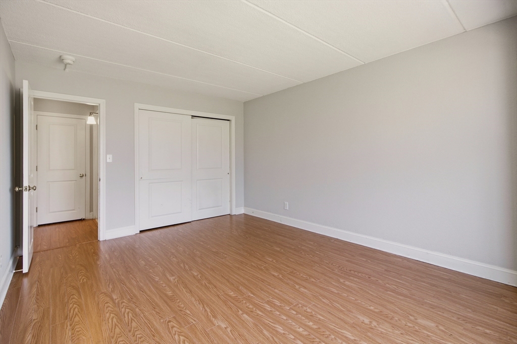 1500 Worcester Rd # 405 Property Photo 17