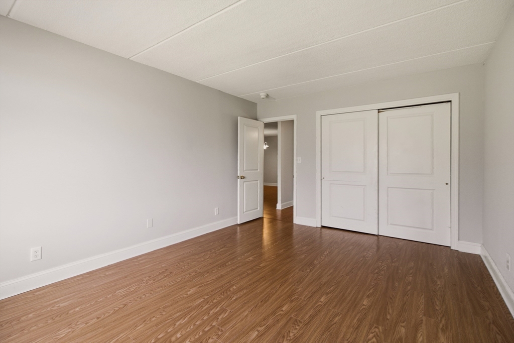 1500 Worcester Rd # 405 Property Photo 18