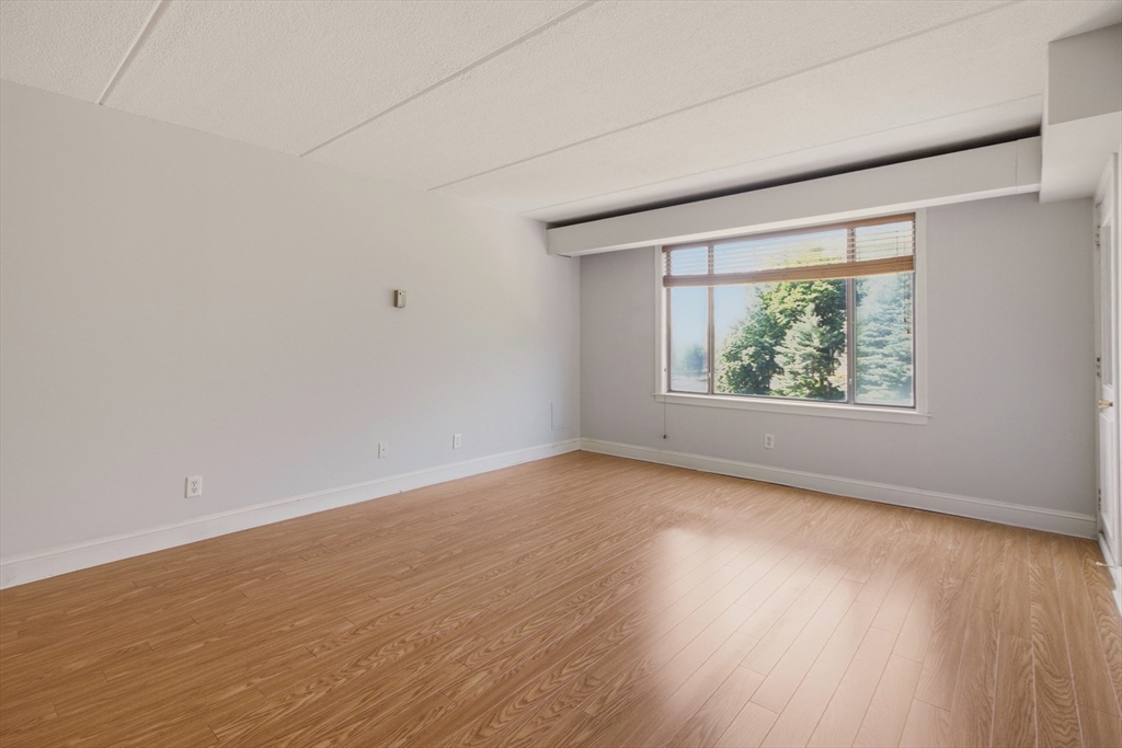1500 Worcester Rd # 405 Property Photo 19
