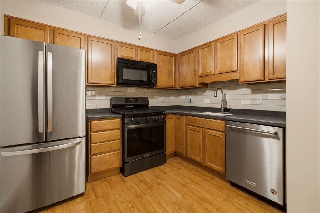 1500 Worcester Rd # 405 Property Photo 24