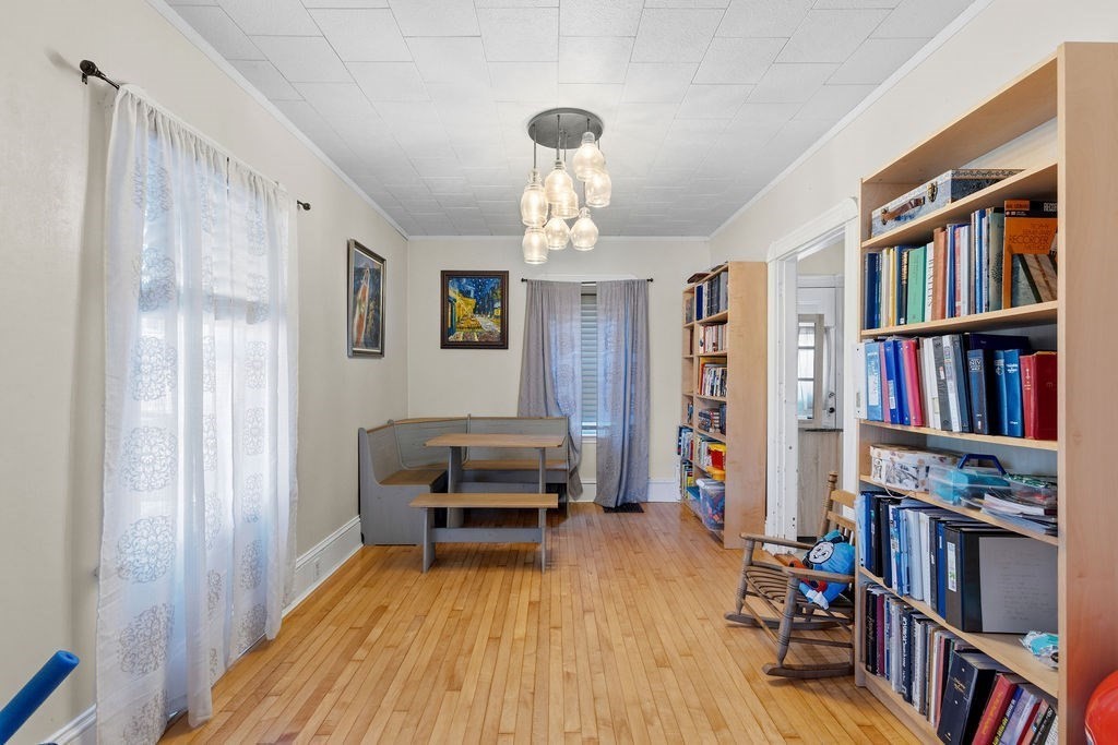 116 Liberty St Property Photo 4