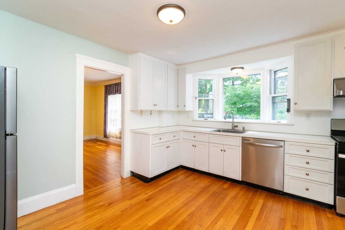 142 Jackson St Property Photo 3