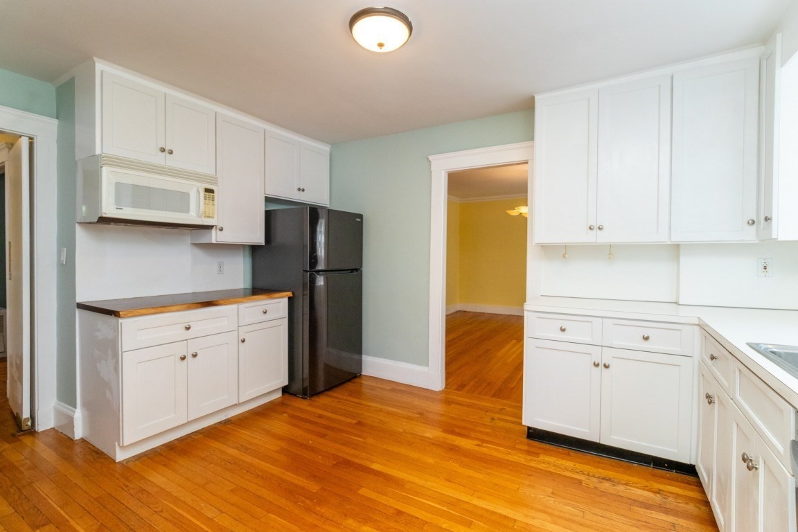 142 Jackson St Property Photo 4