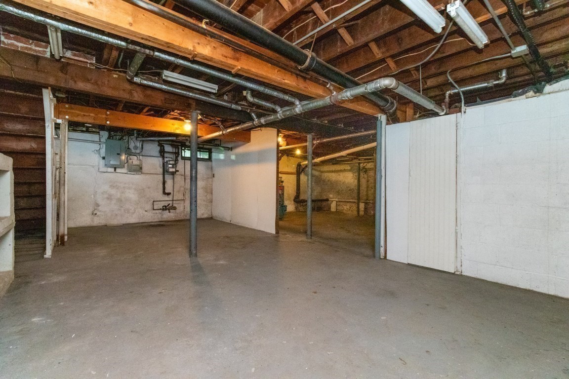 142 Jackson St Property Photo 34