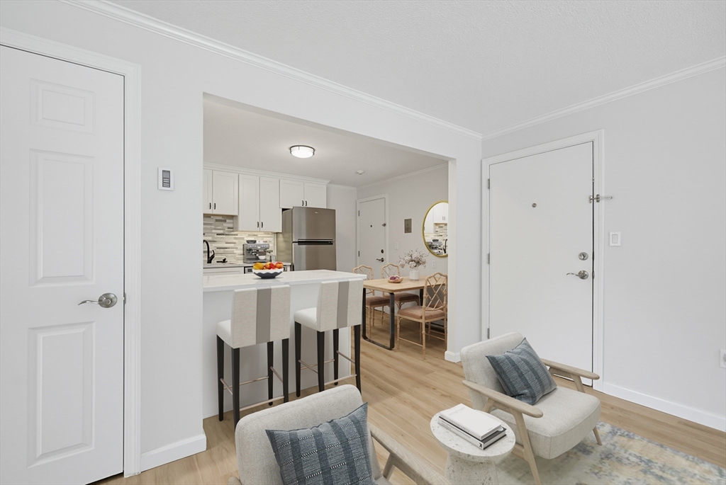 4 Hazelwood Ave # 11 Property Photo 11