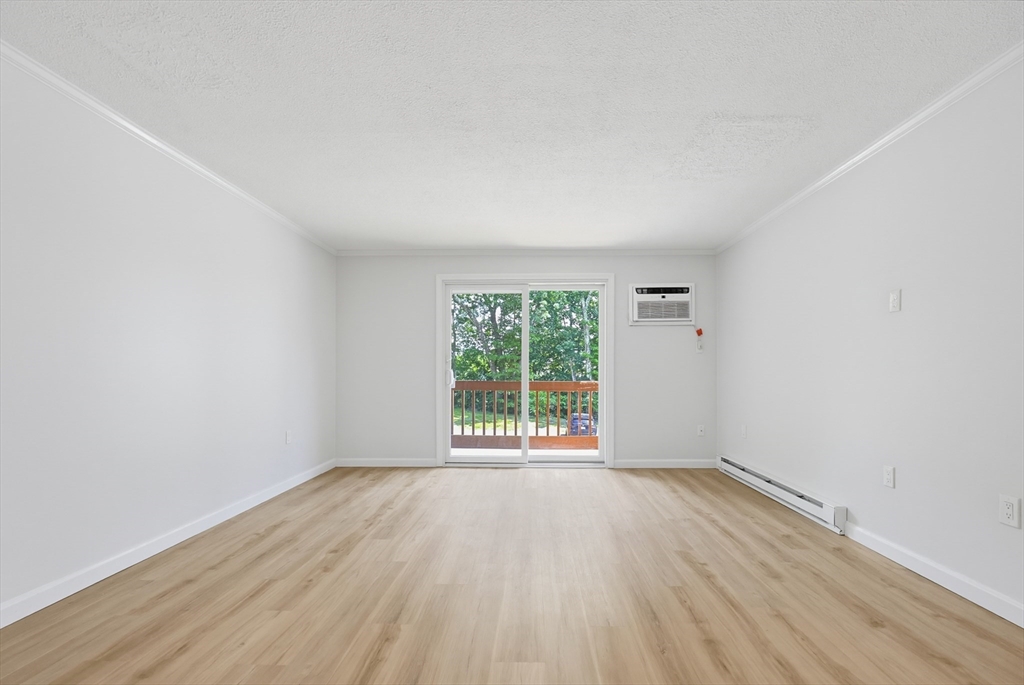 4 Hazelwood Ave # 11 Property Photo 16