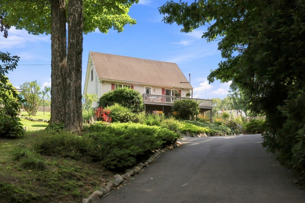 55 Southampton Rd Property Photo 1