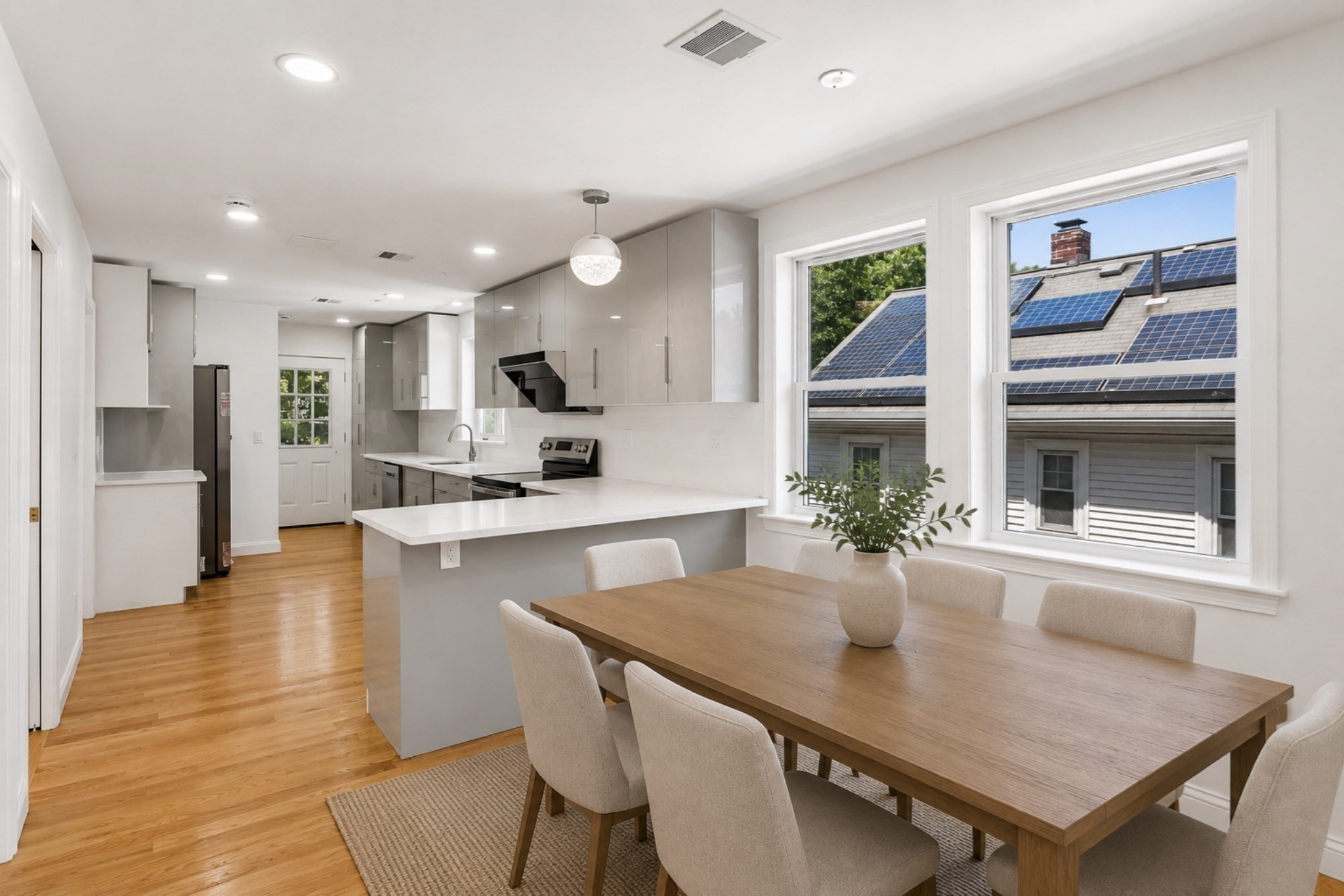 31 Coleman Rd # B Property Photo 1