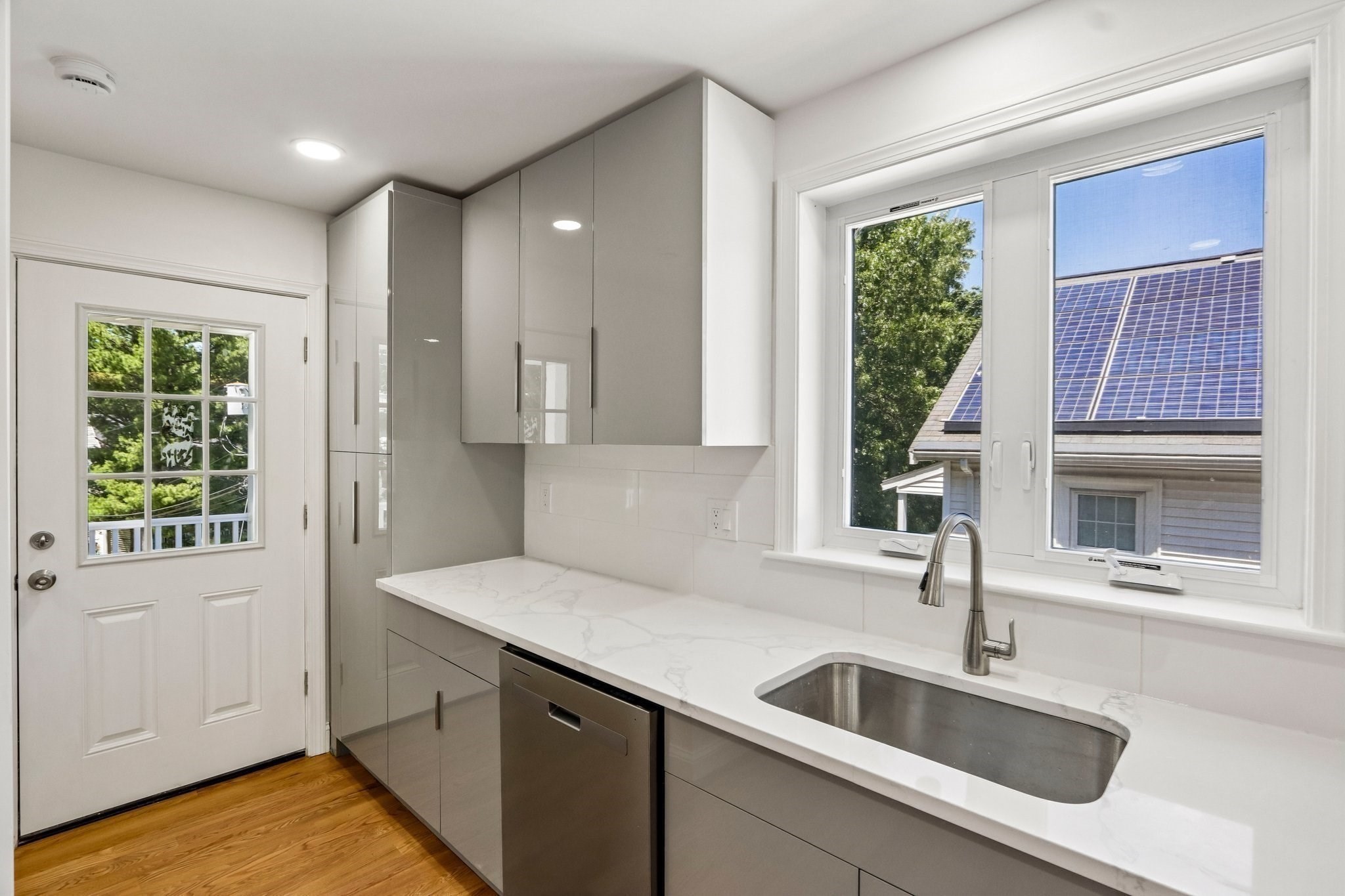 31 Coleman Rd # B Property Photo 10