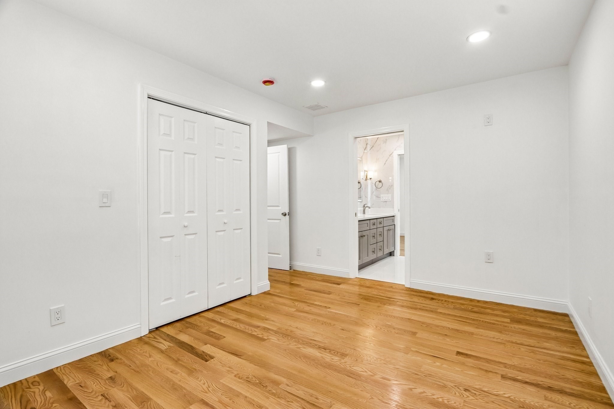 31 Coleman Rd # B Property Photo 18