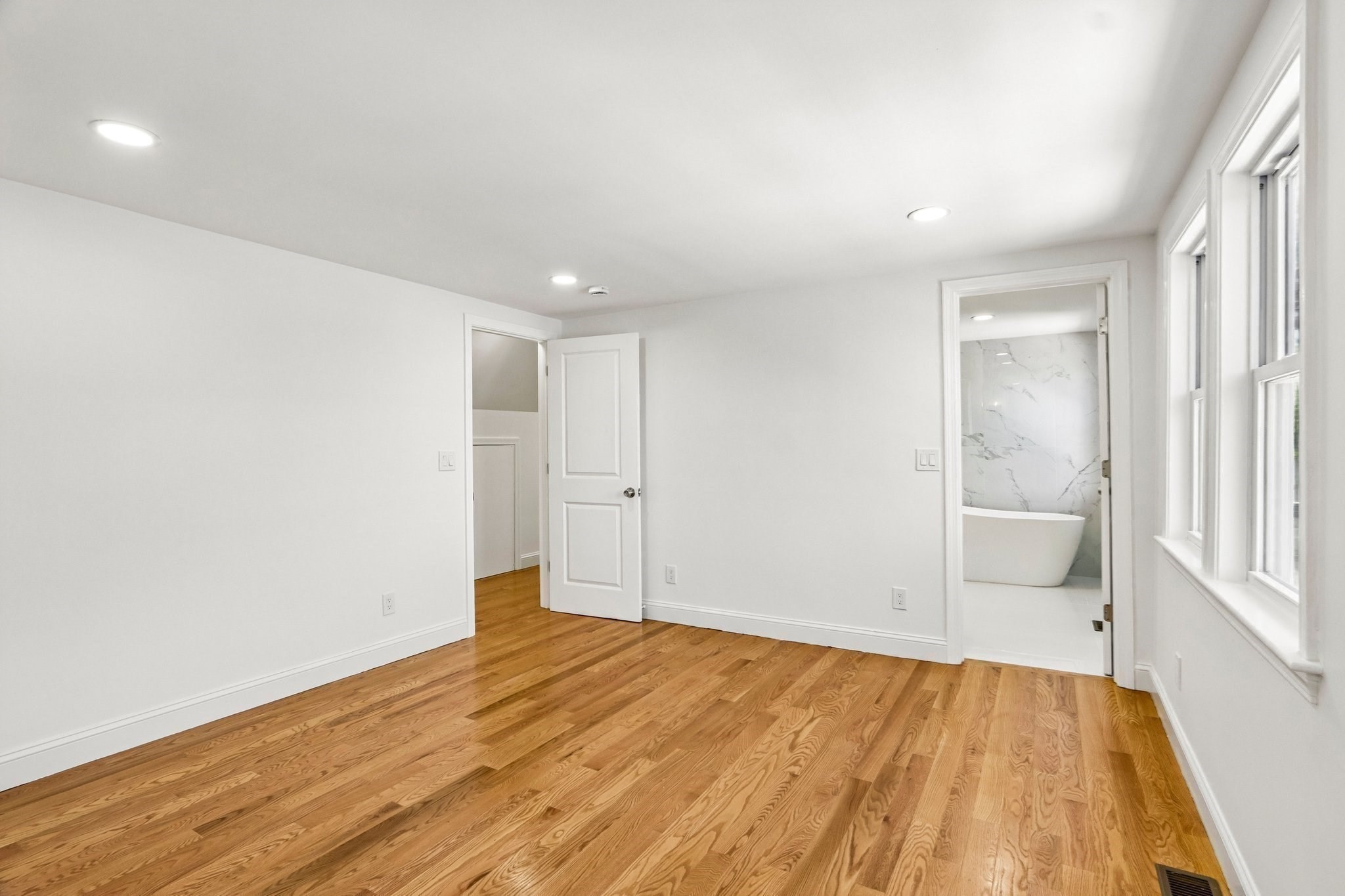 31 Coleman Rd # B Property Photo 22