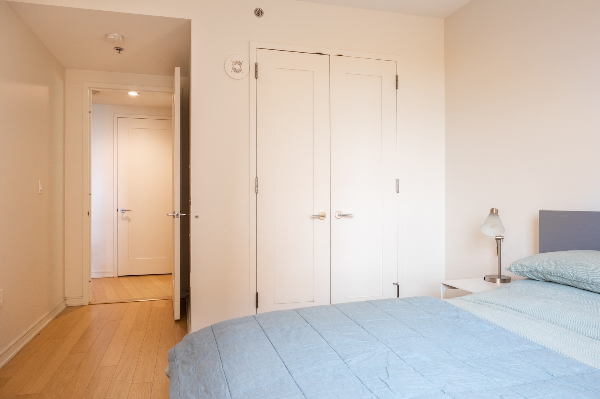 580 Washington St # 1414 Property Photo 8