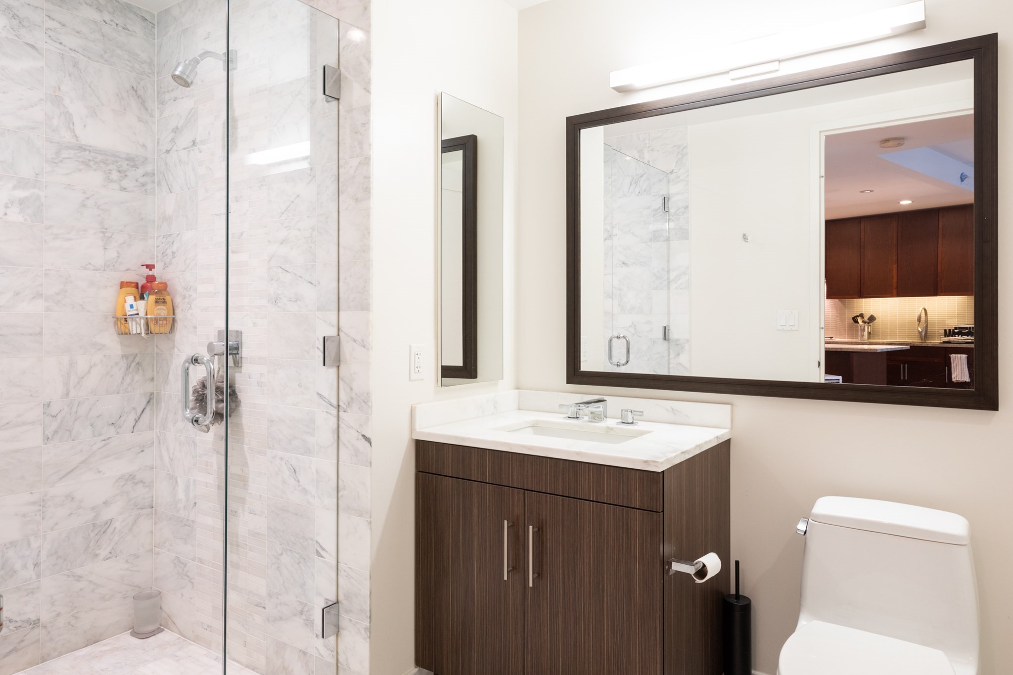 580 Washington St # 1414 Property Photo 9