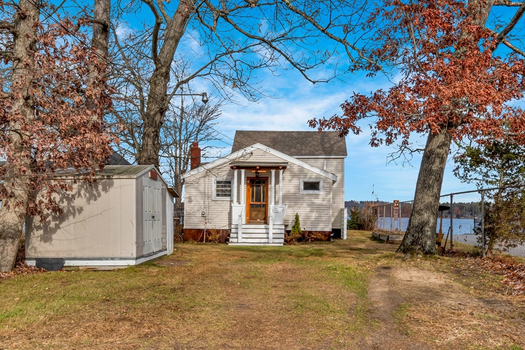 1 Bisson Ln Property Photo 1