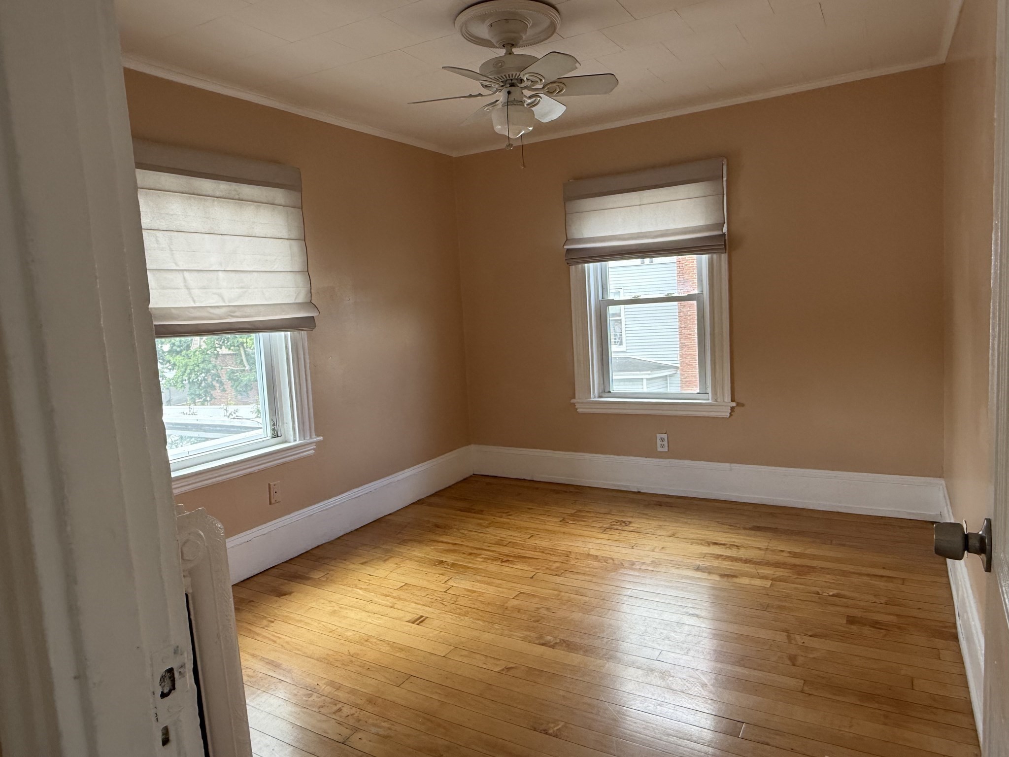 145 N Common Property Photo 11