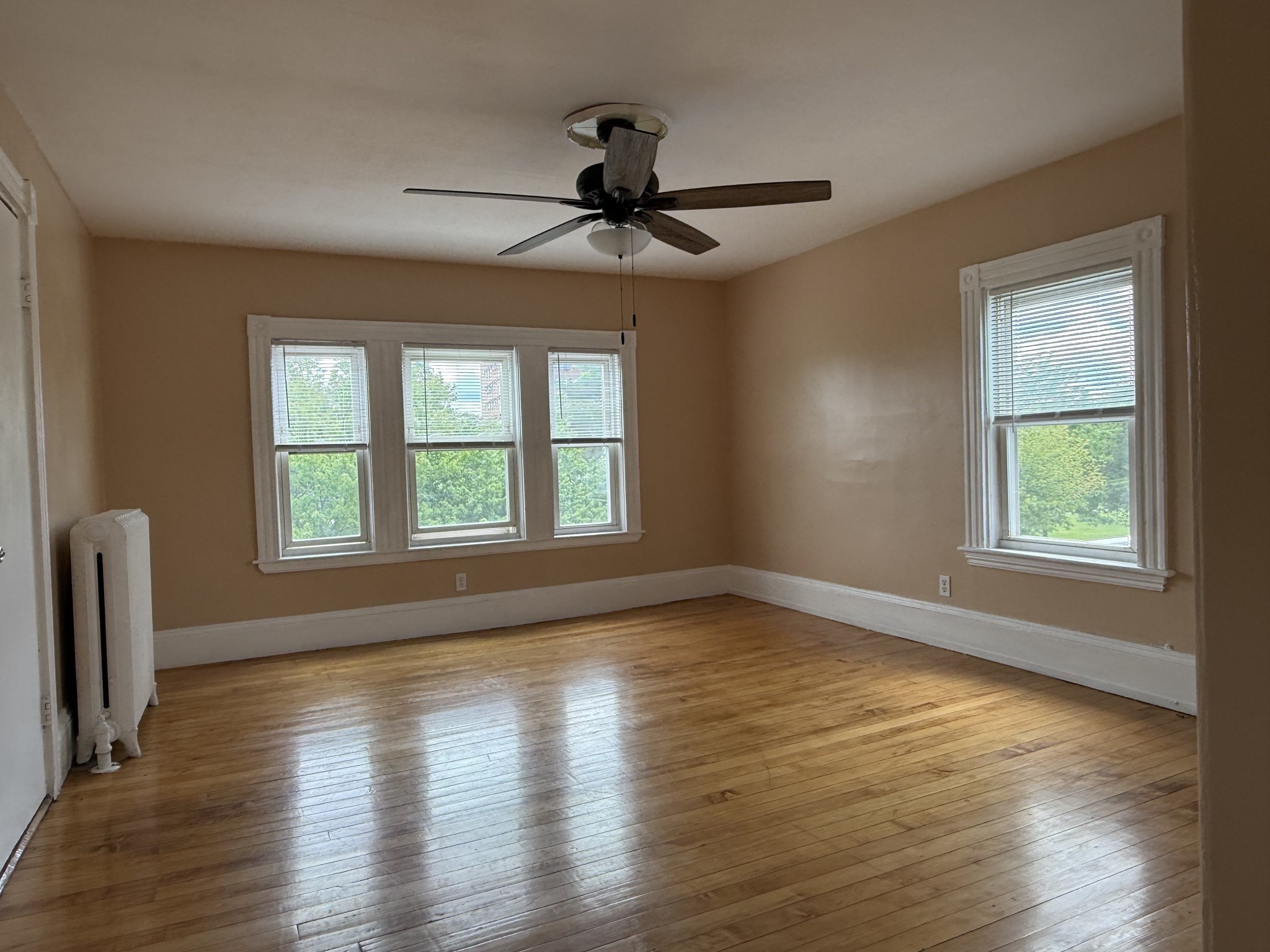 145 N Common Property Photo 13