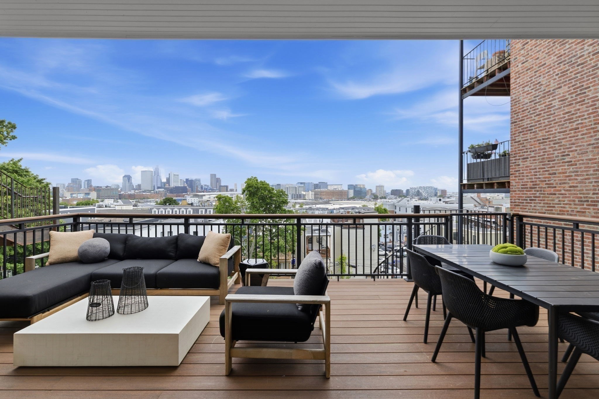 520 East Broadway # 2 Property Photo 8
