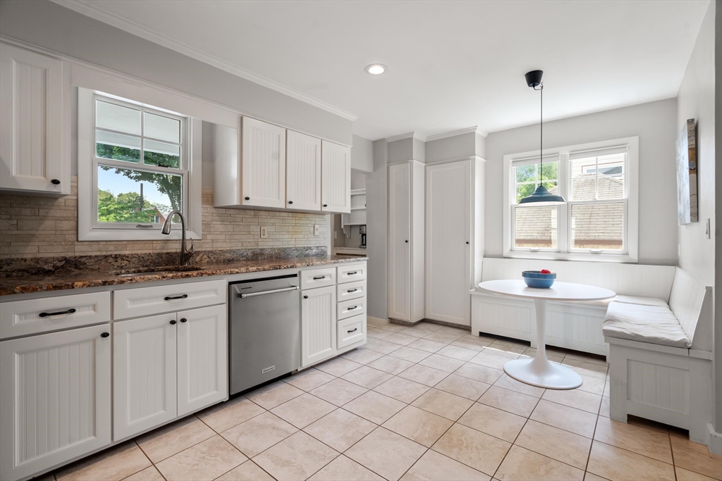 5 Houston Street Property Photo 10