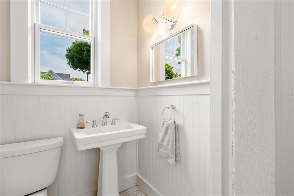 5 Houston Street Property Photo 11