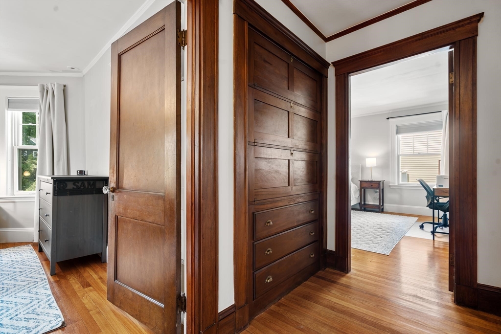 5 Houston Street Property Photo 15