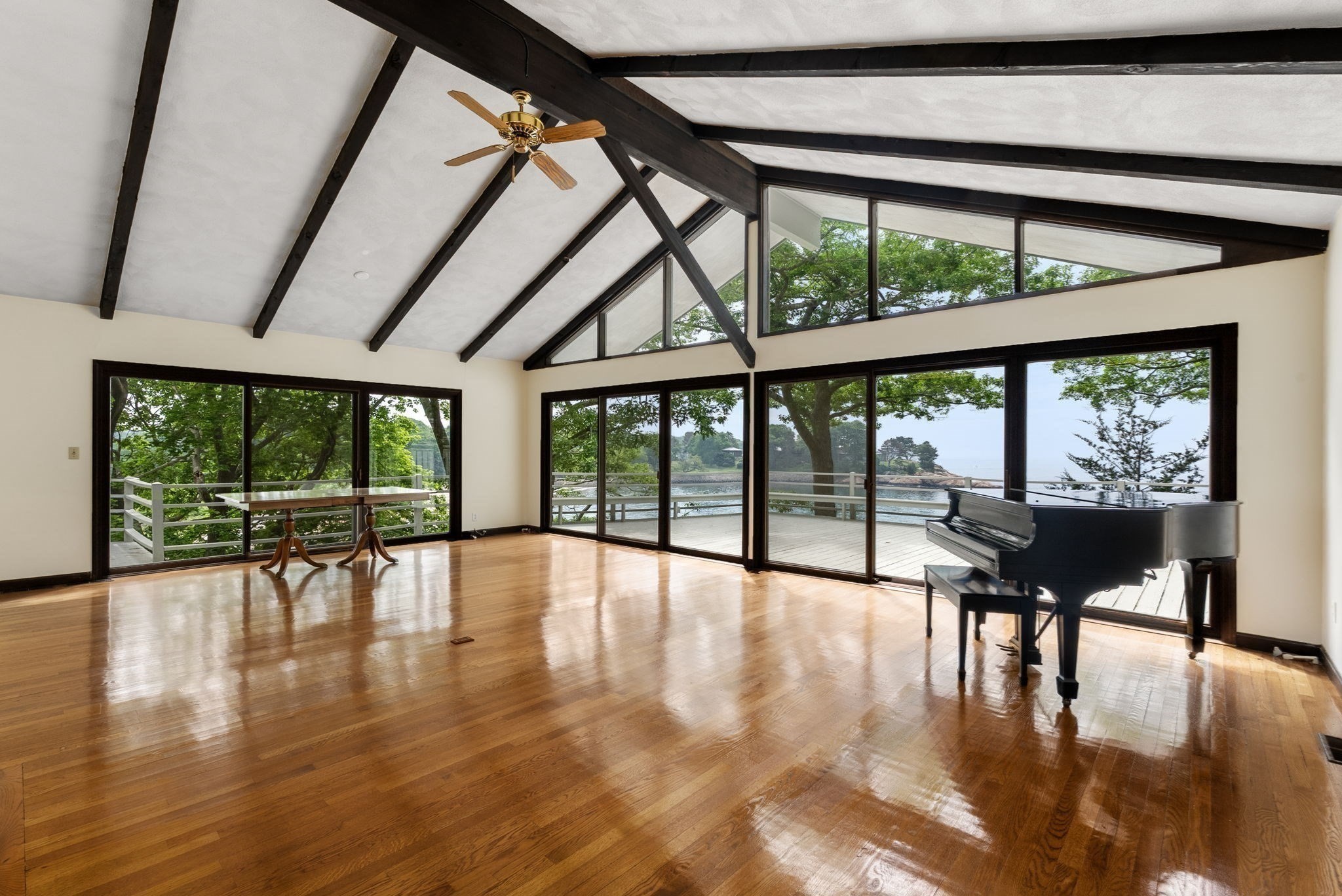 23 Ocean Street Property Photo 12