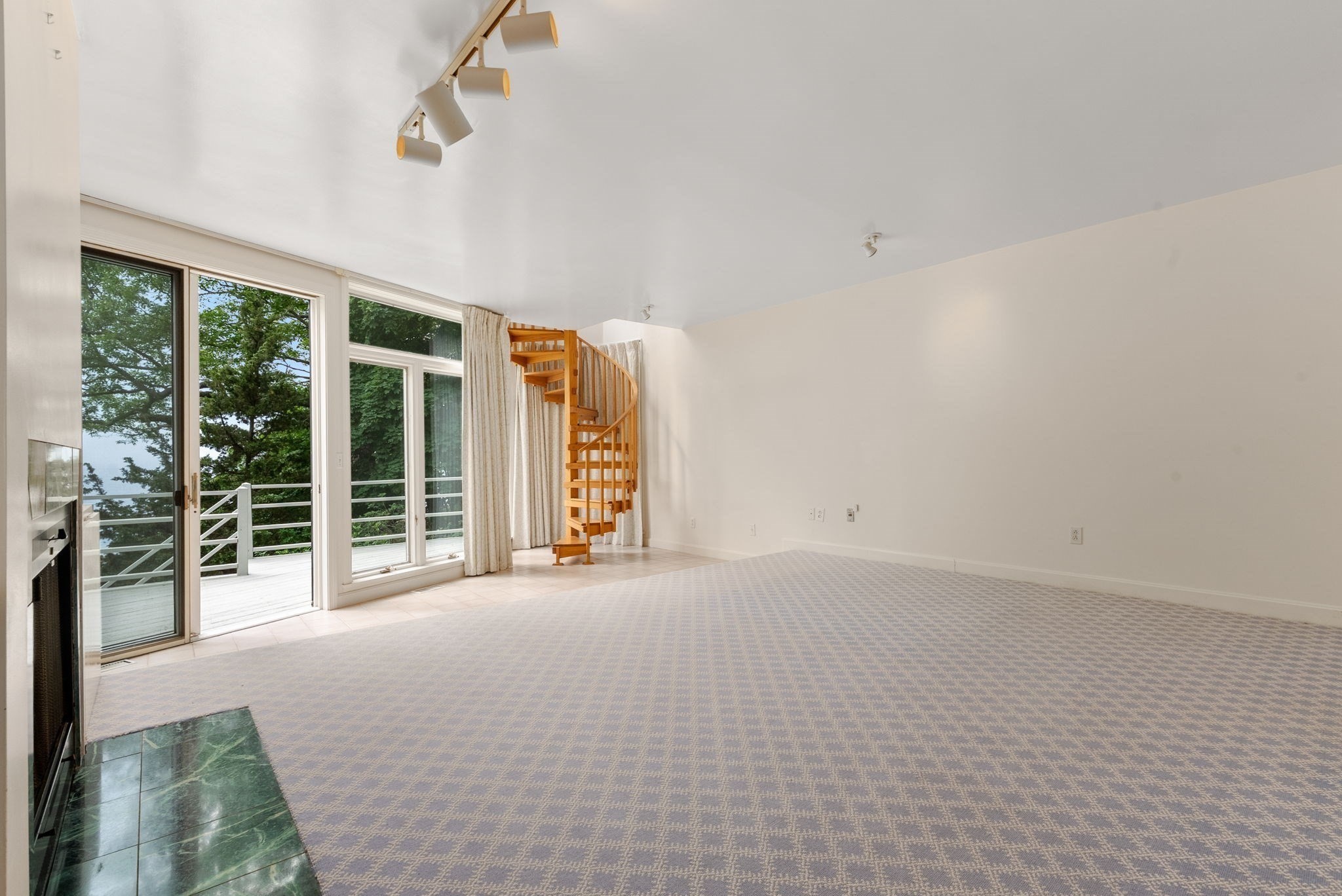23 Ocean Street Property Photo 18