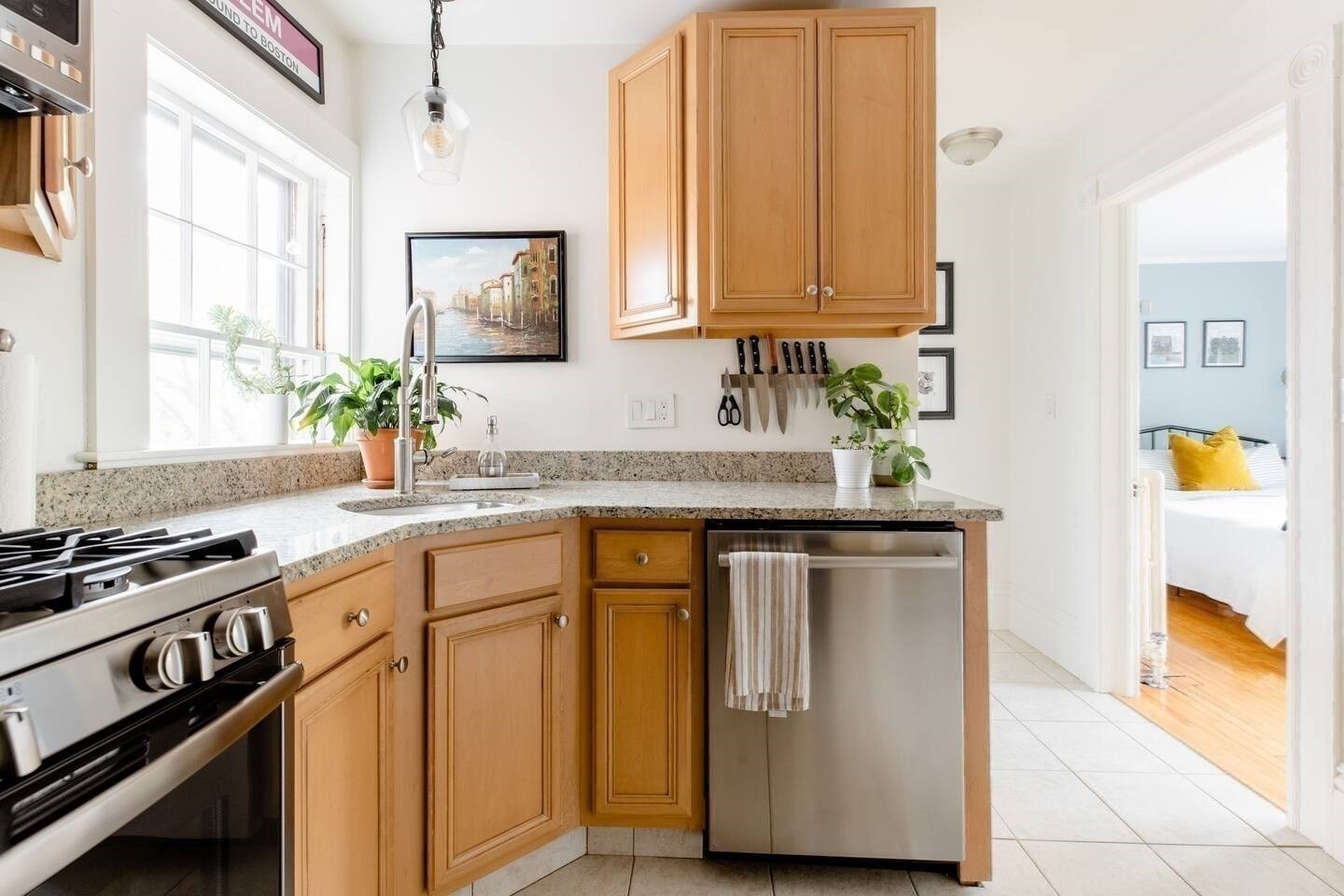 35 Washington Sq # 3 Property Photo 6