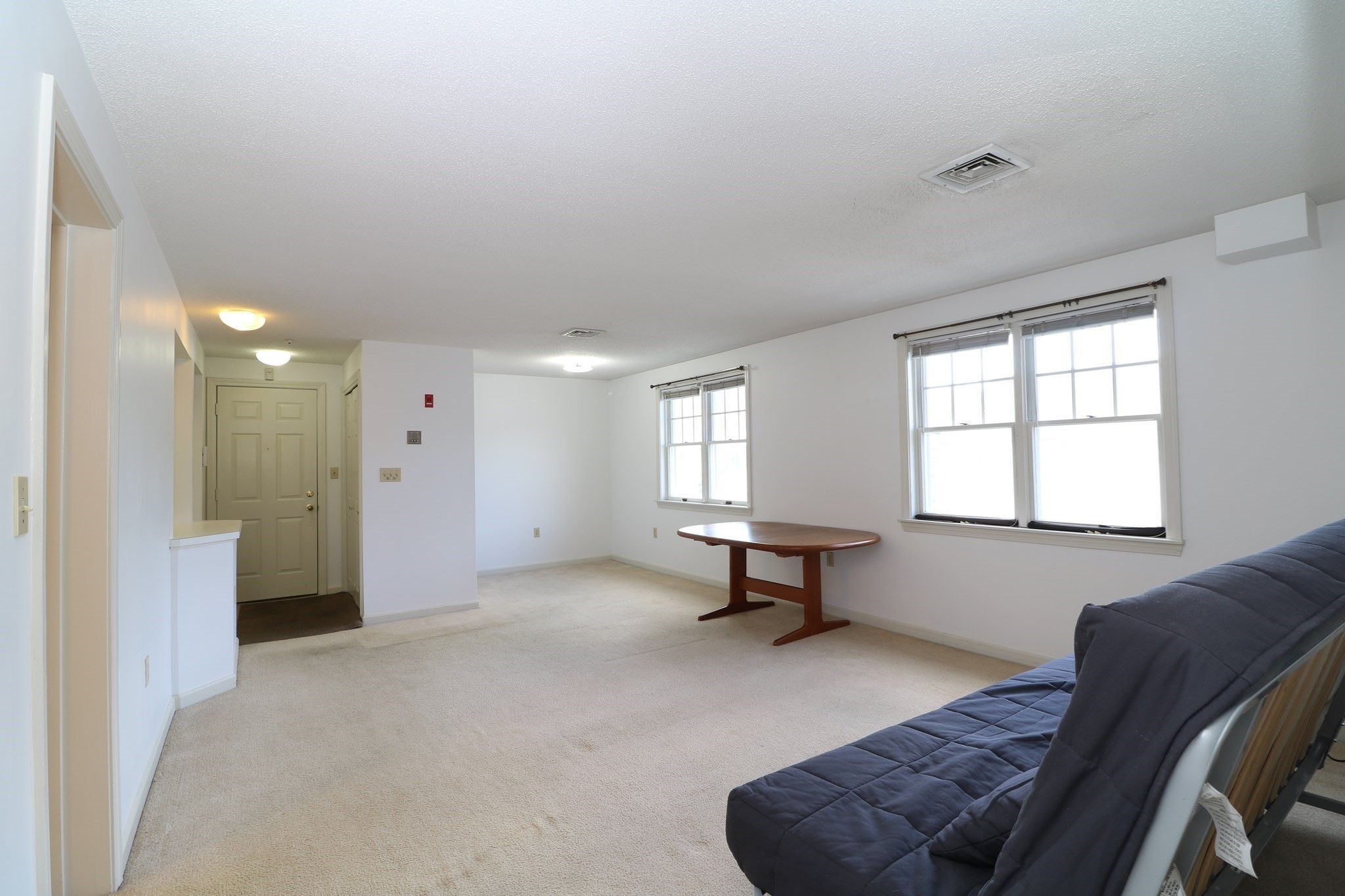 26 Webb Pl # 2c Property Photo 3