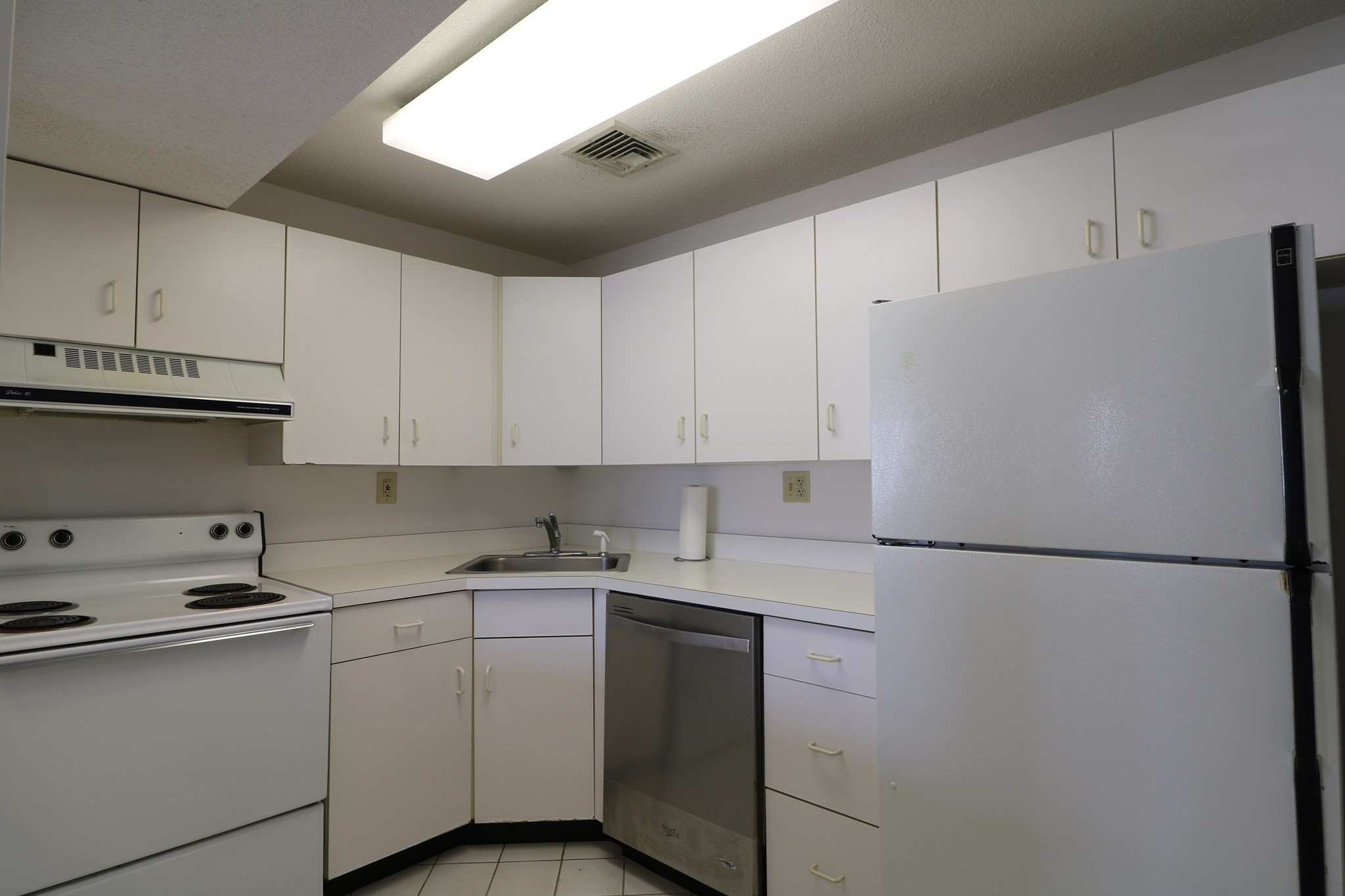 26 Webb Pl # 2c Property Photo 4