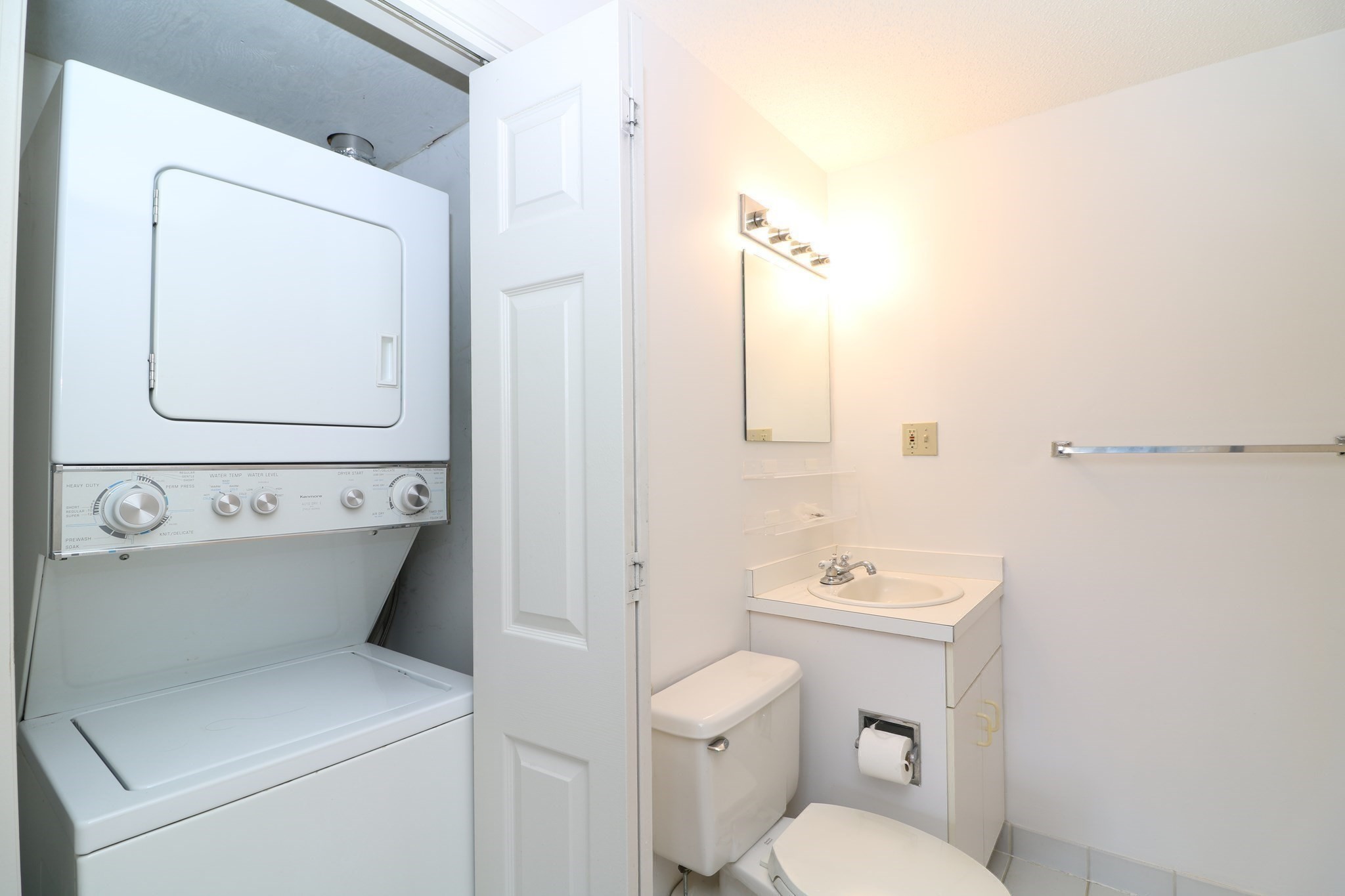 26 Webb Pl # 2c Property Photo 10