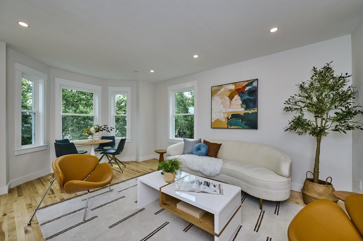 17 Macarthur Street # 3 Property Photo 1