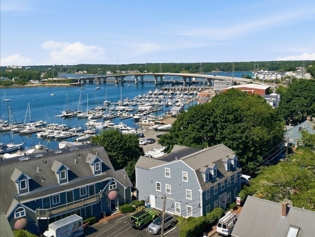 53 Front St # 53