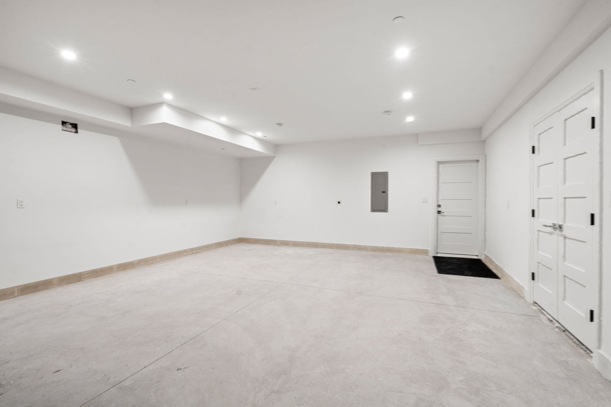 956 Walnut Street # 2 Property Photo 23