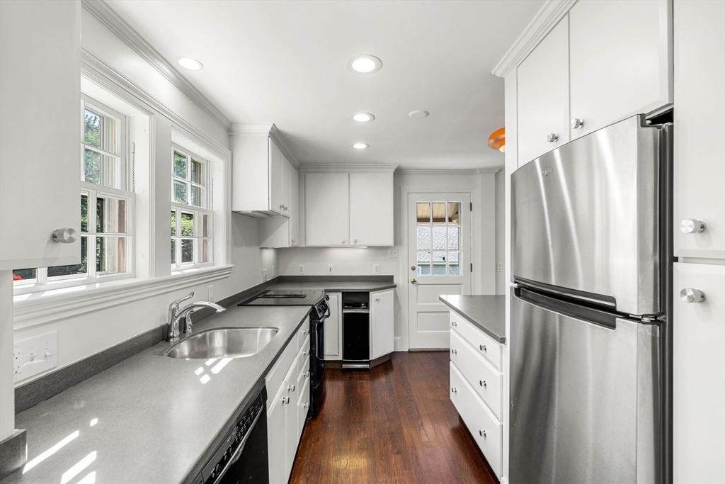 3 Vassar Road Property Photo 6