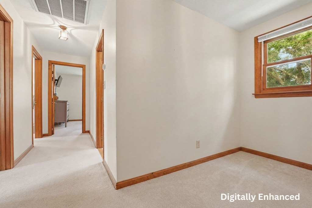 16 Scott Dr. Property Photo 18