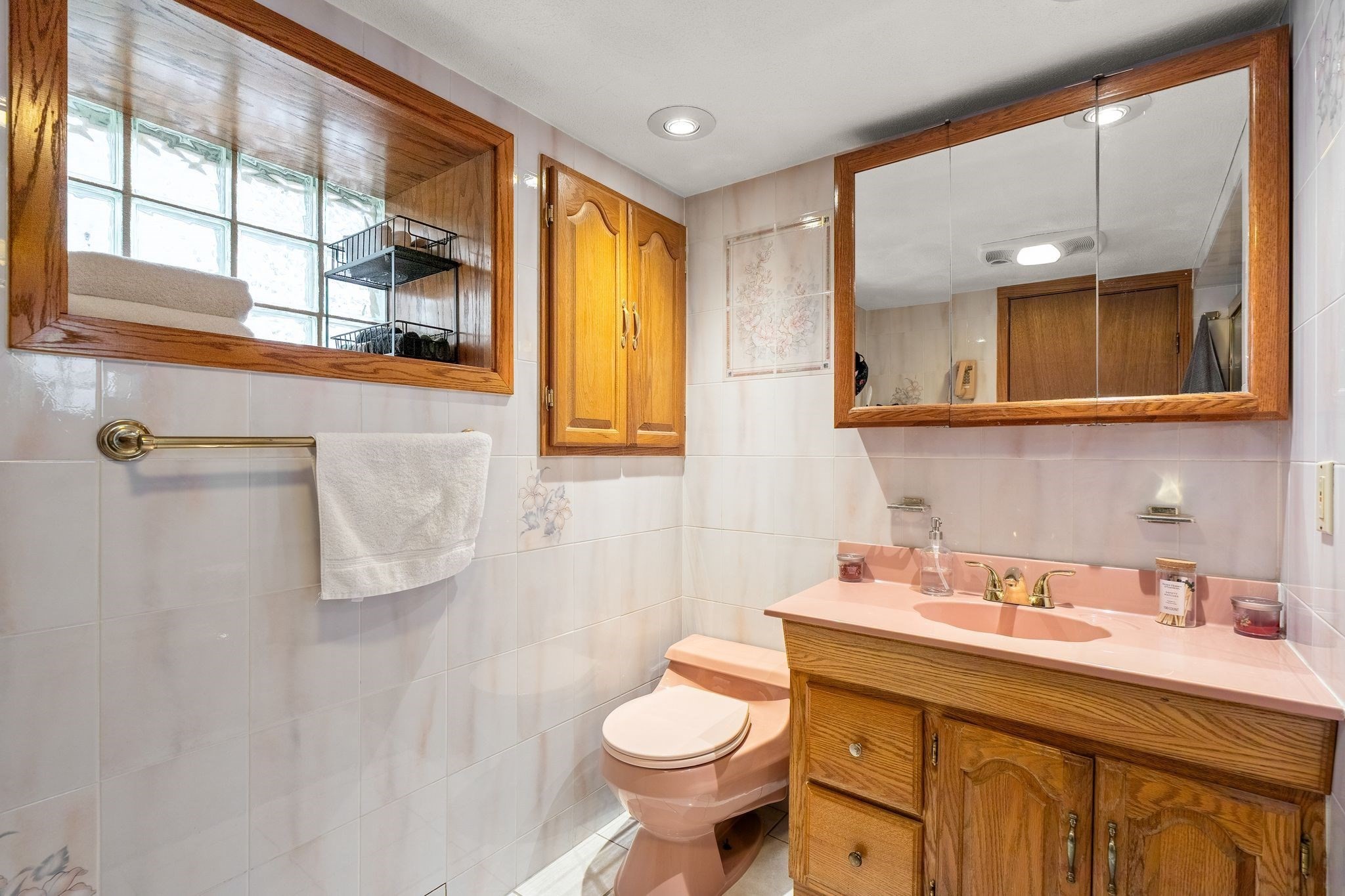 21 Fells Ave Property Photo 28
