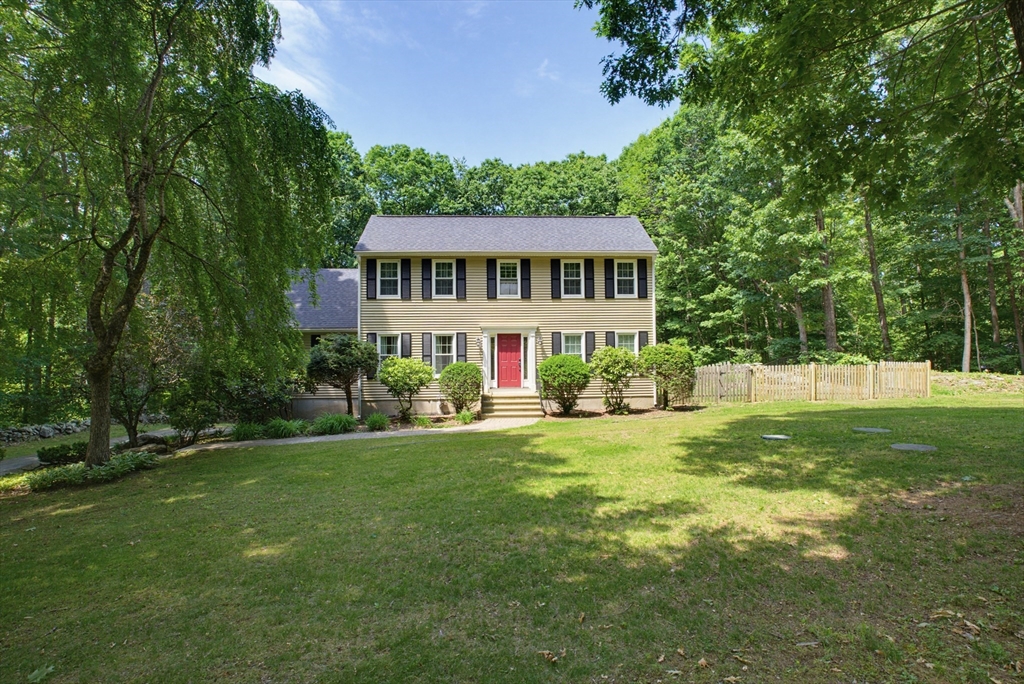 47 Old Village Rd Property Photo 1