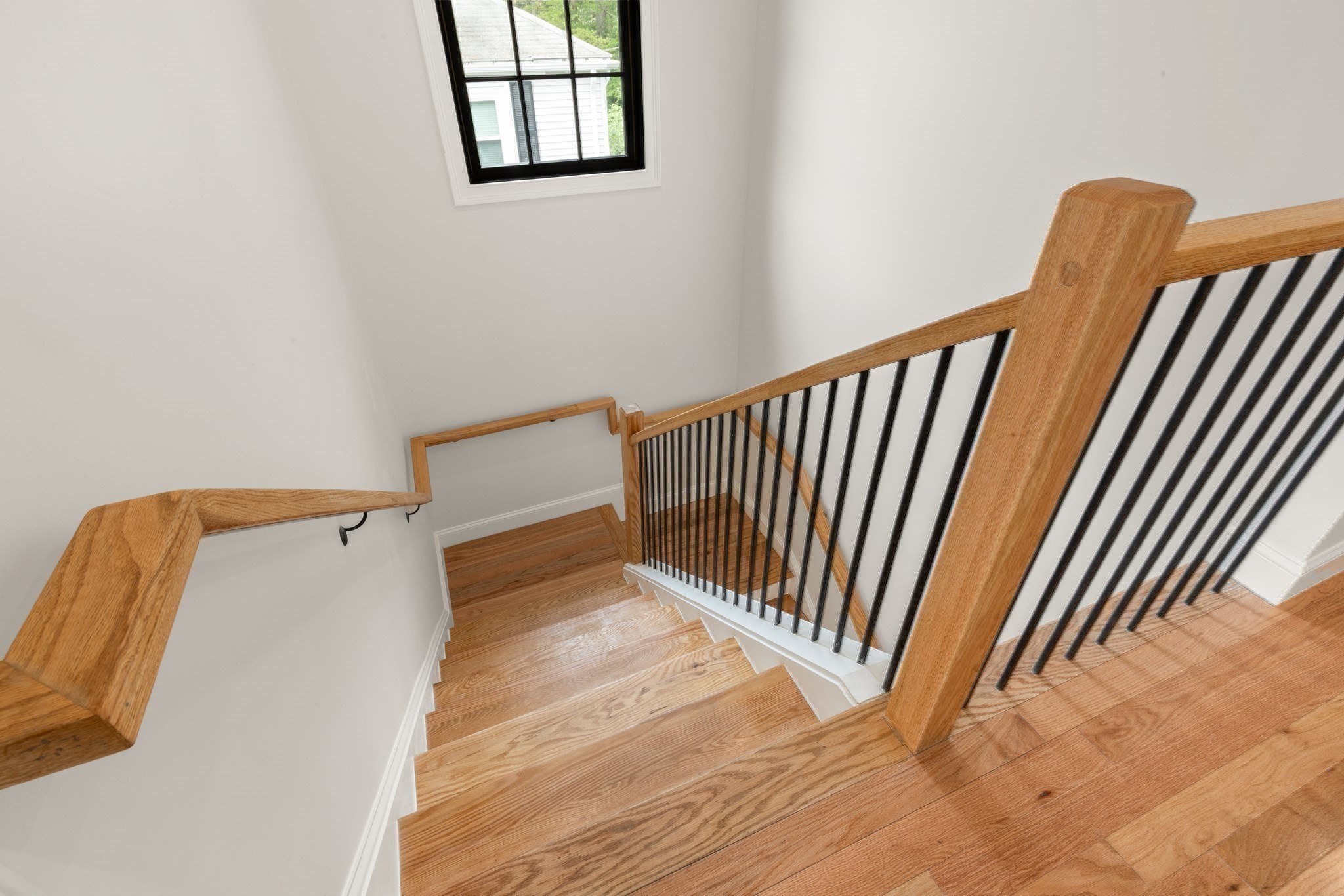 127r Beach Street Property Photo 20