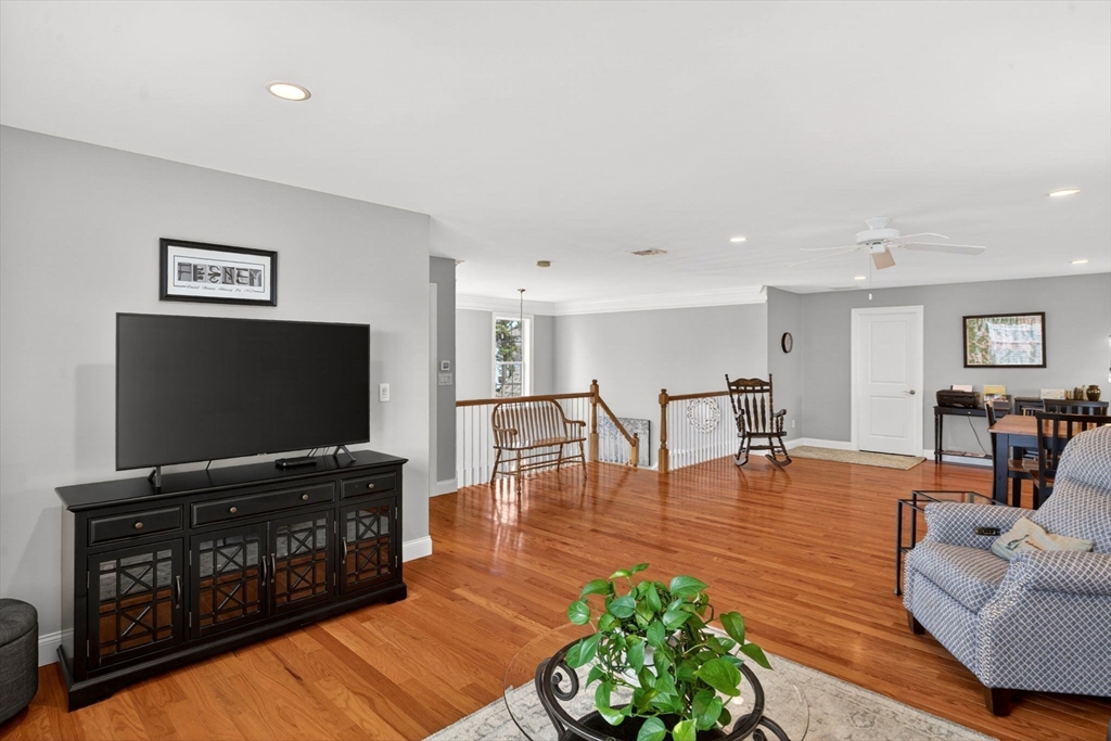 26 Woody Nook Property Photo 27