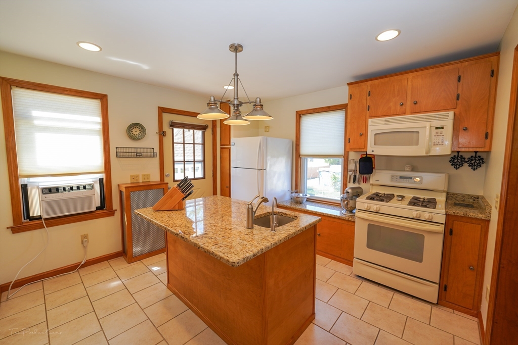 31 Fenmoor St Property Photo 12