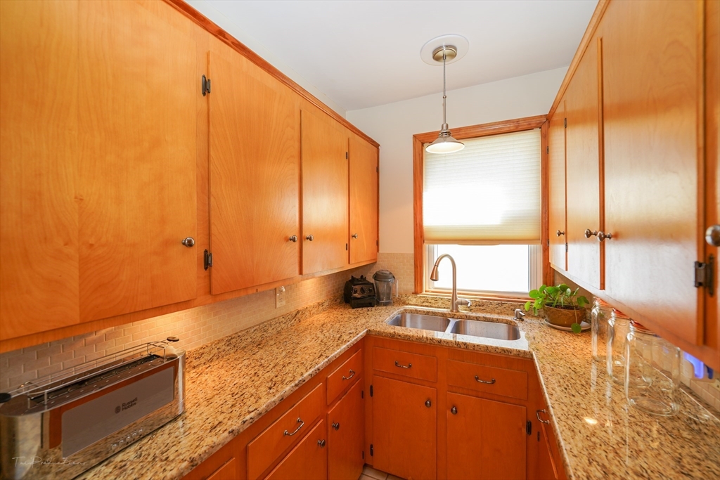31 Fenmoor St Property Photo 15