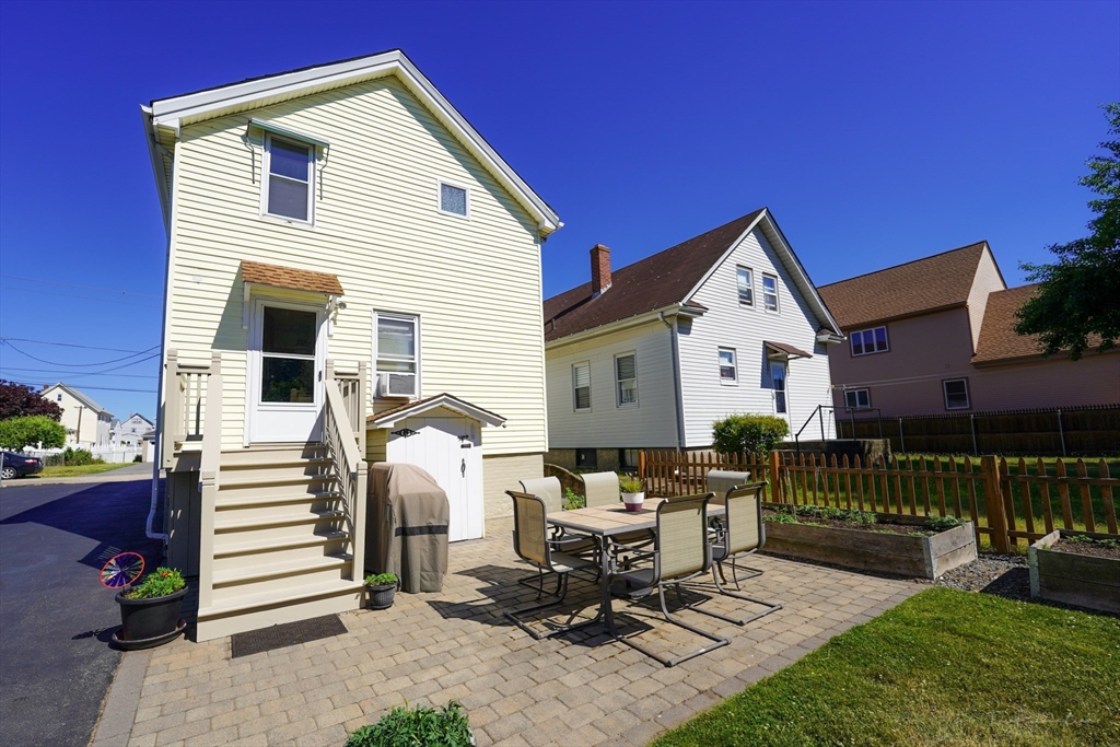 31 Fenmoor St Property Photo 26