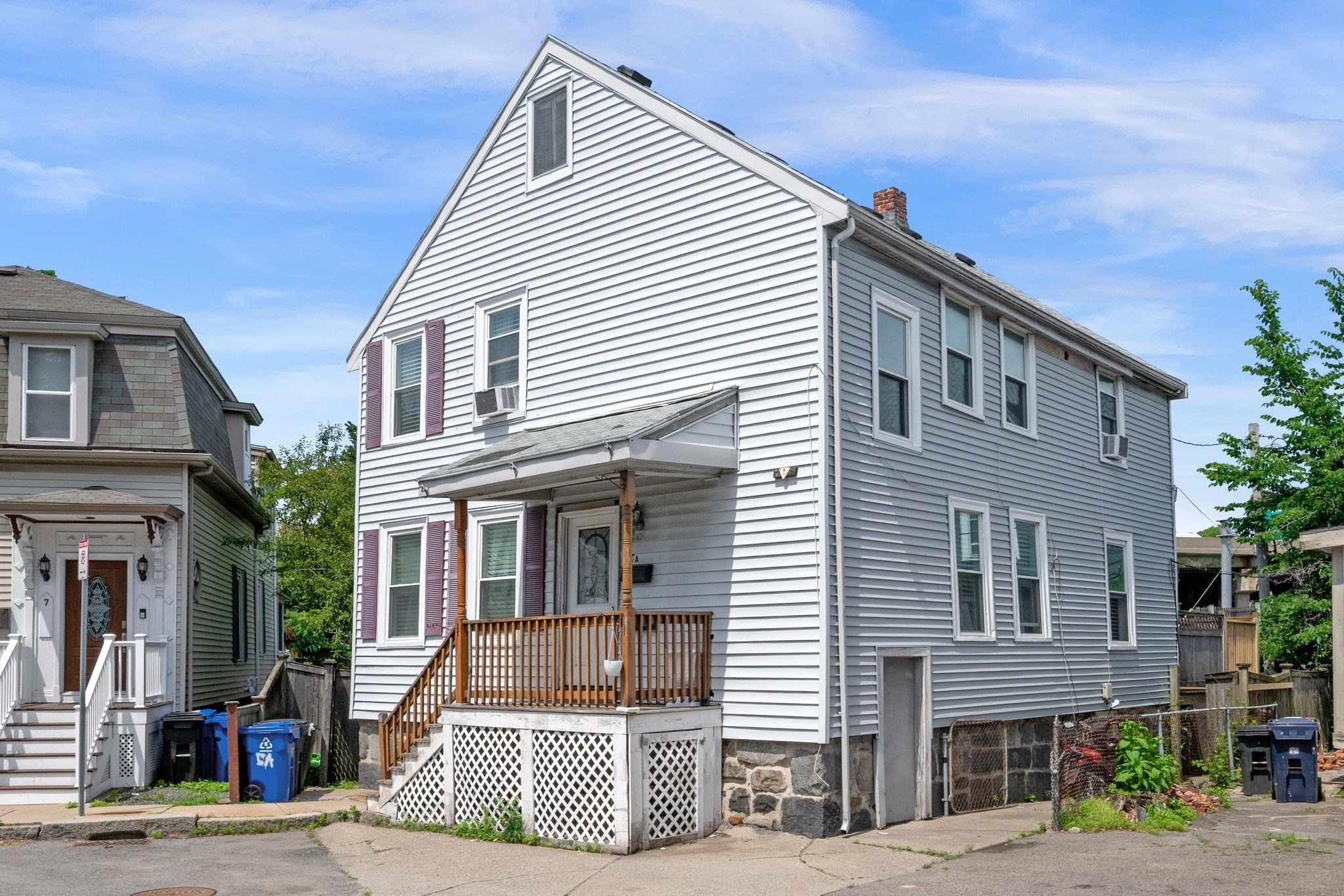 5-A Lorenzo St Property Photo 1