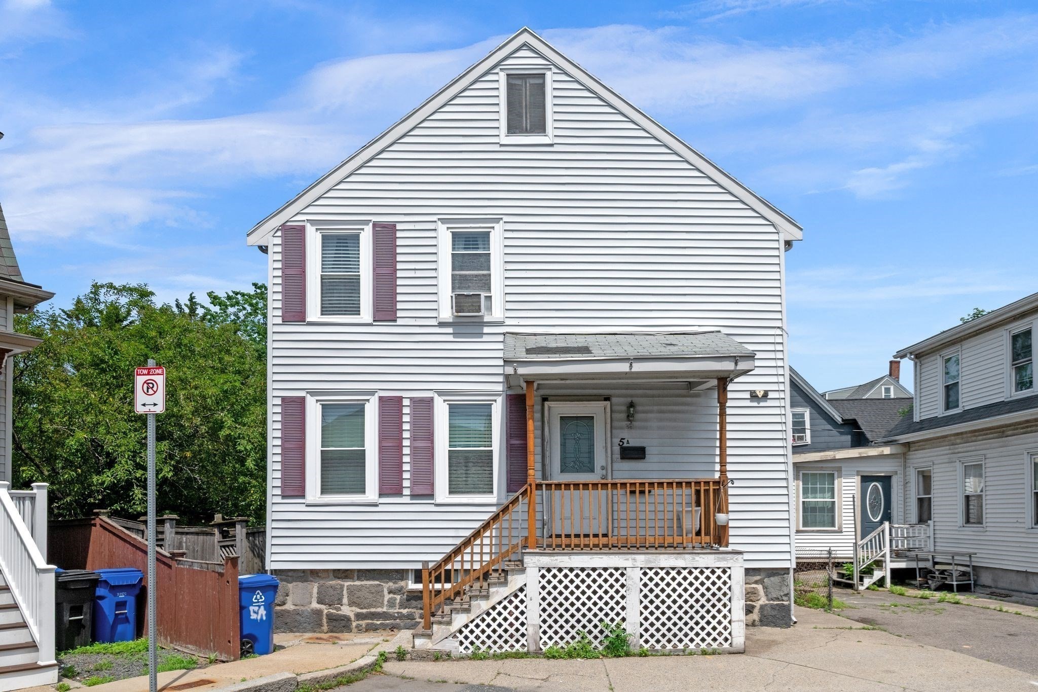 5-a Lorenzo St Property Photo 2