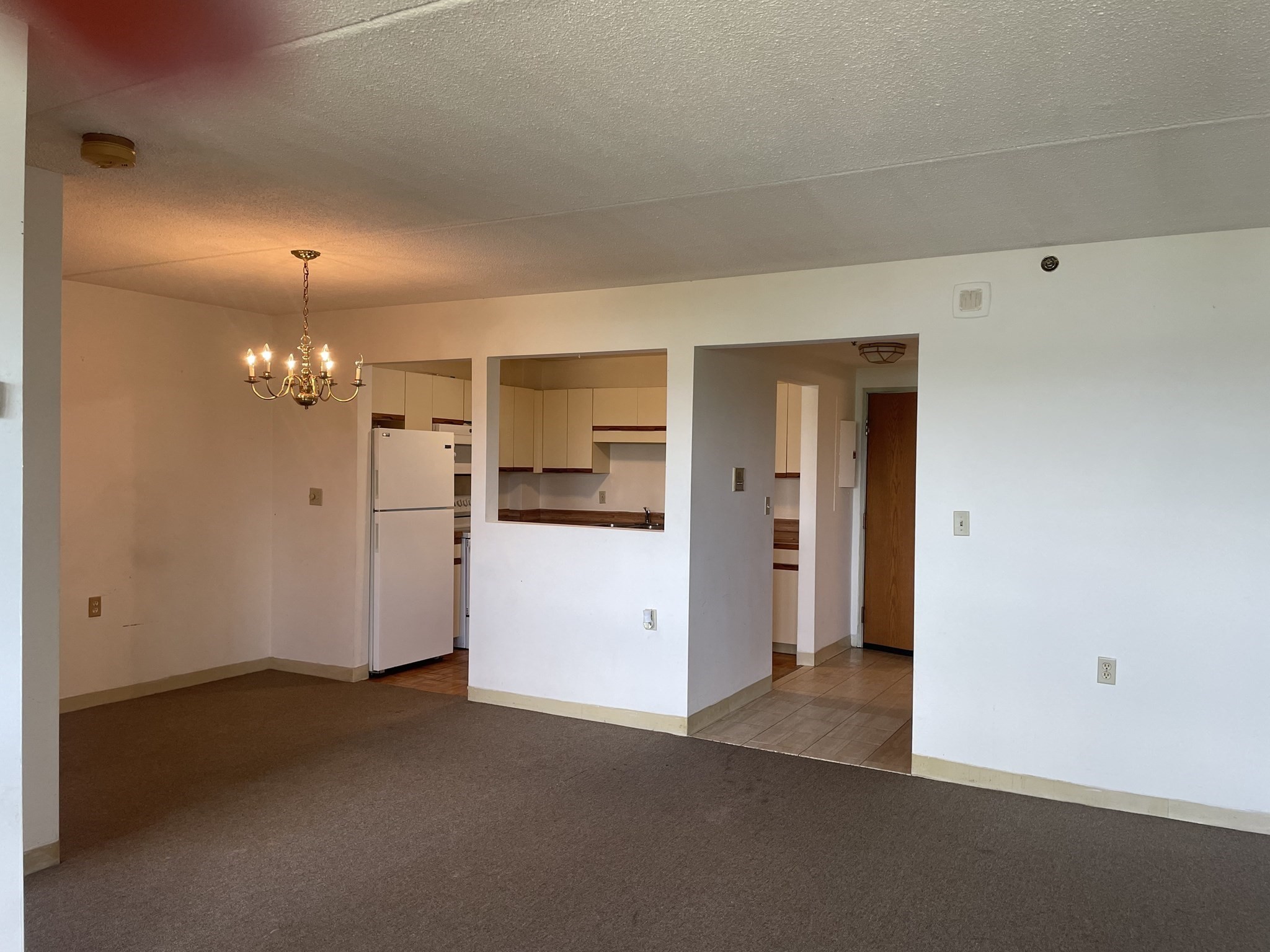 100 Cove Way # 402 Property Photo 4