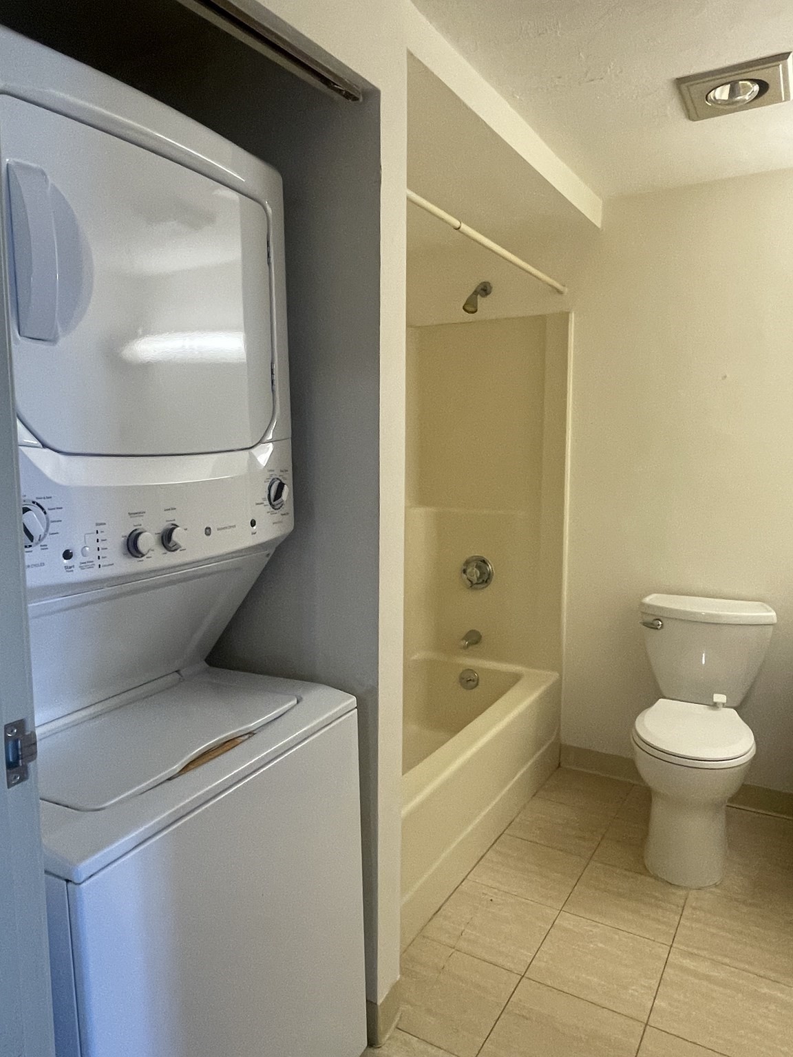 100 Cove Way # 402 Property Photo 12
